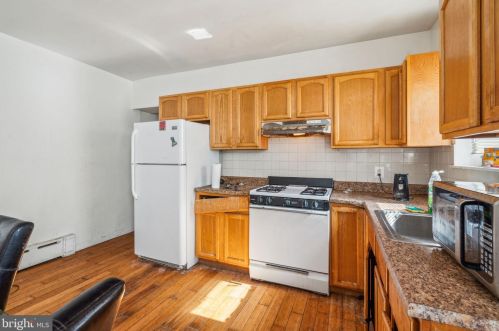 2114 22nd St, Philadelphia PA 19121-1401 exterior