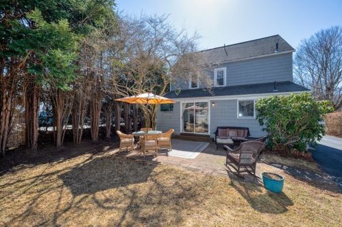 78 Nevins Ave, Springfield MA 01106-3120 exterior