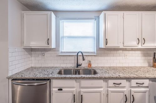 3409 Framingham Dr, Lithonia GA  30038-2625 exterior