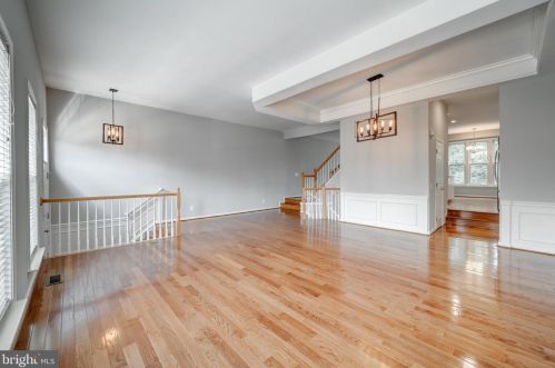 6138 Manchester Park Cir, Alexandria VA  22310-4953 exterior