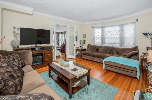 155 Smt Ave, Mount Vernon NY 10550-1503 exterior