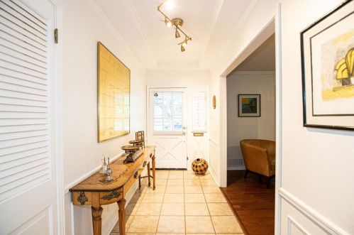 14140 Edgecrest Dr, Dallas TX 75254-2803 exterior