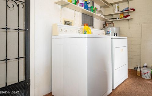 735 Los Opalos, Green Valley AZ 85614-2312 exterior