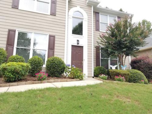 4310 Canterbury Walk Dr, Duluth, GA 30097-8160