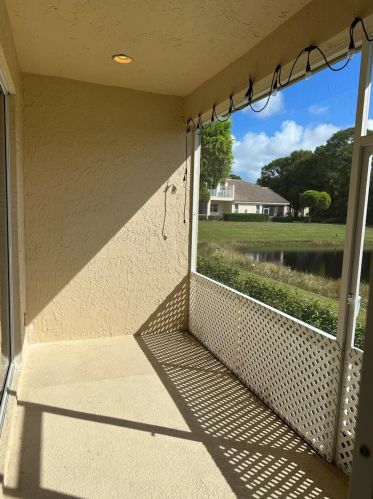 9209 Wentworth Ln, Fort Pierce FL  34986-3287 exterior