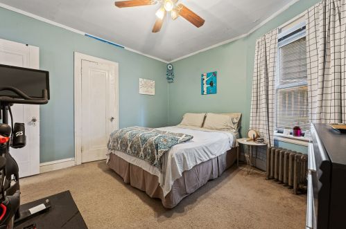 4429 Kildare Ave, Chicago IL 60630-1792 exterior