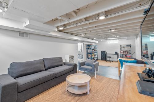 2950 70, Milwaukee WI 53210-1226 exterior