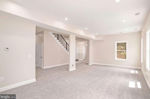 13810 Travilah Rd, Rockville MD  20850-3528 exterior