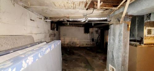 1410 Chambers St, Milwaukee WI 53206-2216 exterior