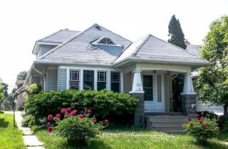 3451 9th Pl, Milwaukee, WI 53215-5114