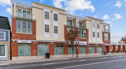 333 Atwells Ave, Providence RI 02903-1489 exterior