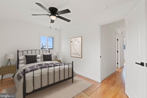 10 Taylor Run Pkwy, Alexandria VA 22314-4978 exterior