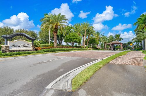 21804 Marigot Dr, Boca Raton FL 33428-4830 exterior