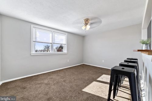 801 Bleigh Ave, Philadelphia PA 19111-3652 exterior