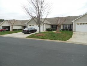 617 Huntingdon St, Stonycreek, NC 27244-9809