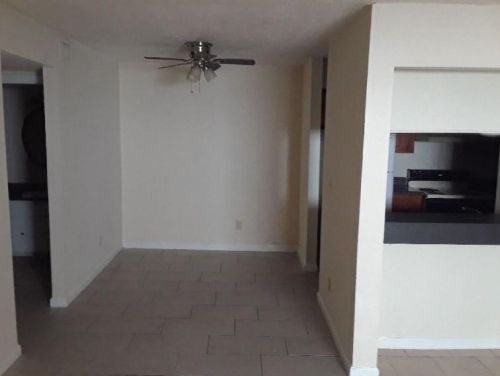 5923 Sutcliff Sq, Lithonia GA  30058-4781 exterior