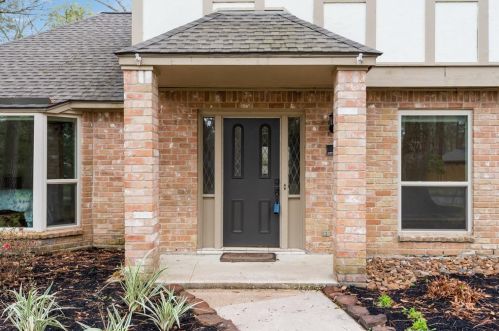 3530 Forest Village Dr, Humble, TX 77339-1820