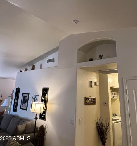 513 Aire Libre Ave, Phoenix AZ 85053-2835 exterior