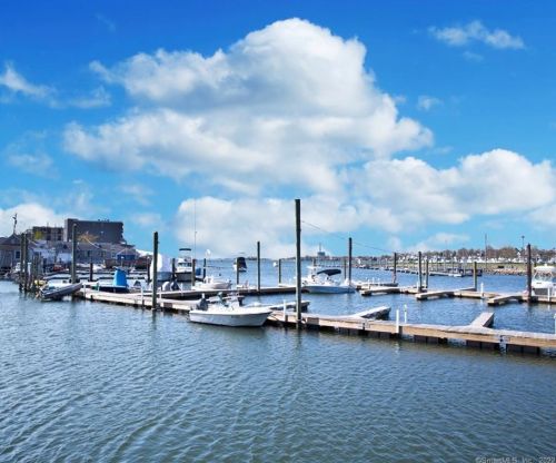 3 Osborne Ave, Norwalk CT 06855-1009 exterior