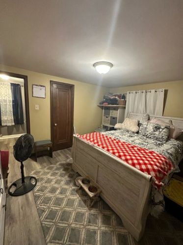 8585 Peebles Rd, Pittsburgh PA 15237-5722 exterior