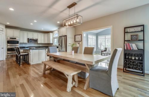 989 Falls Pointe Way, Huntingtown, MD 20639-2330