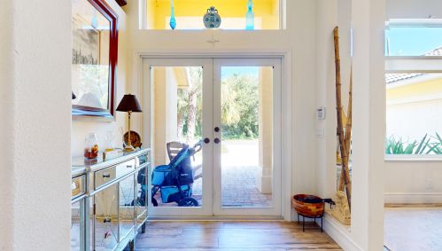 1590 Underwood Ave, Fort Pierce FL  34953-2586 exterior