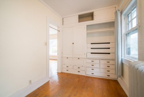 2929 Smt Ave, Milwaukee WI 53211-3441 exterior