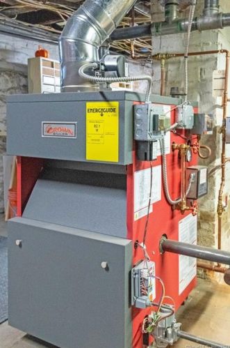 211 Woodbridge St, Manchester CT 06042-2346 exterior