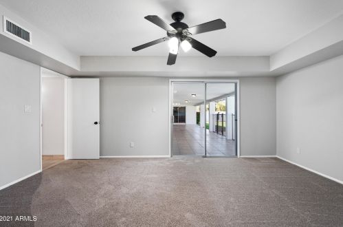 14802 3rd Ave, Phoenix AZ 85027-4747 exterior