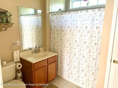 7 Walkabout Ct, Lakehurst NJ 08759-5177 exterior