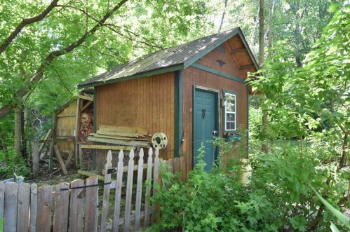 2380 Marne Ave, Milwaukee WI 53209-4370 exterior