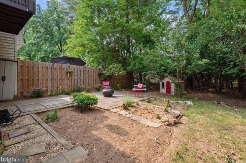 862 New Mark Esplanade, Rockville MD 20850-2736 exterior