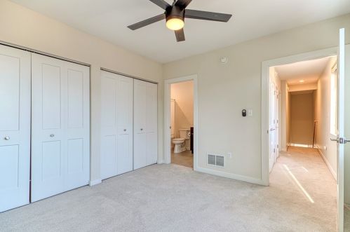 3206 Mary St, Pittsburgh PA  15203-2557 exterior