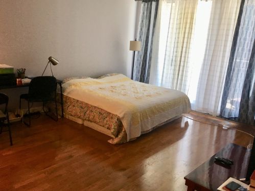 450 Waterside Dr, Chicago IL  60601-4702 exterior