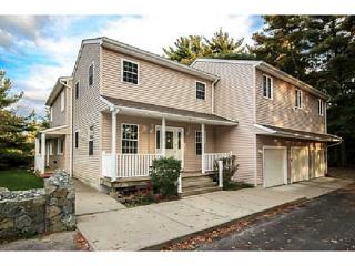 1 Jade Rd, Coventry, RI 02816-4316