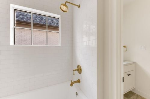 4610 Amherst Ave, Dallas TX 75235-3108 exterior