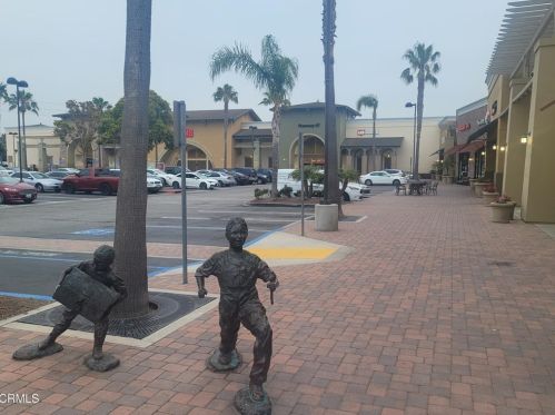 1447 Windshore Way, Oxnard CA 93035-1405 exterior