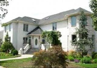 21 Alverson Loop, Staten Island NY  10309-1799 exterior