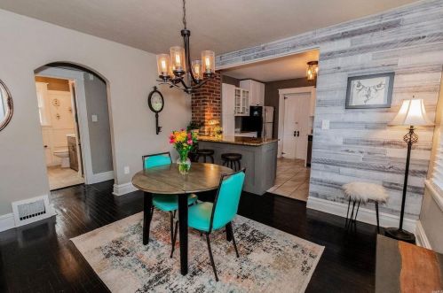 8511 Richard Ave, Saint Louis MO 63132-2806 exterior