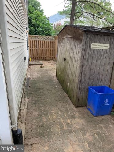 408 Legato Ter, Silver Spring MD  20901-5052 exterior