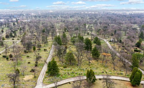 1921 2 Ave, Broadview IL 60153-3307 exterior