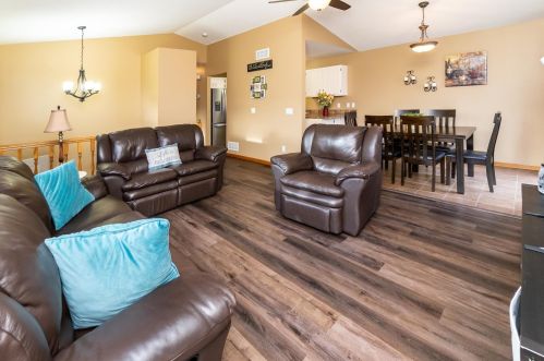 15819 Gooseberry Way, Saint Paul MN 55124-5138 exterior