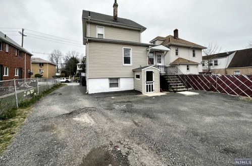 259 Fort Lee Rd, Teaneck NJ  07666-3980 exterior