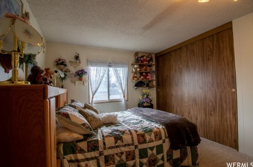 9892 Morning Star Way, Sandy UT 84070-3220 exterior