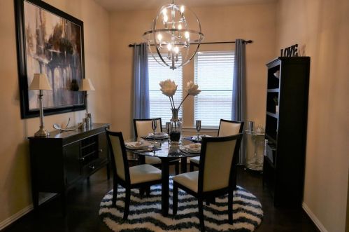 6958 Belteau Ln, Dallas TX  75227-1302 exterior