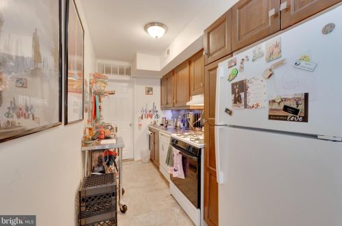 1258 Meigs Pl, Washington DC 20002-2426 exterior