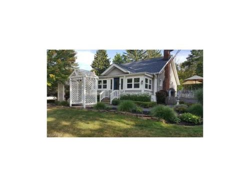 8308 Fitzwater Rd, Cleveland OH  44141-1347 exterior