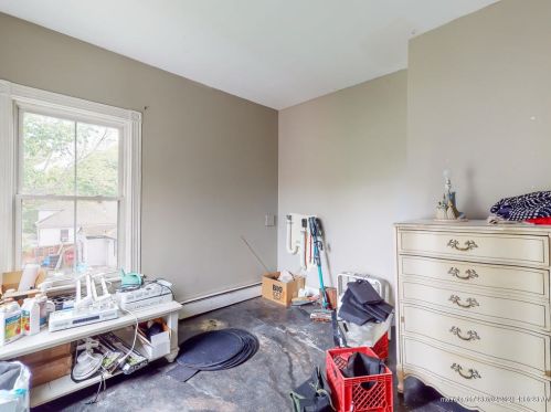 90 Pearl St, Portland ME 04106-4324 exterior