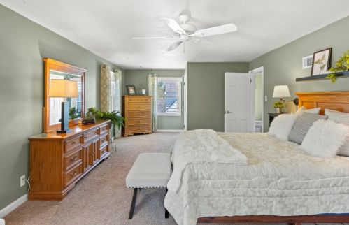 7131 Auburn Ave, Milwaukee WI 53213-3116 exterior