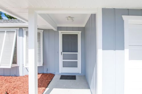 672 Addie St, Fort Pierce, FL 34983-1842